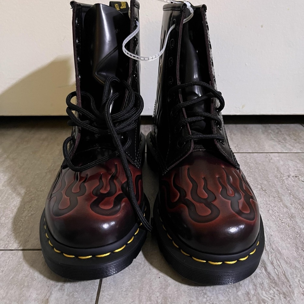 Dr. Martens 1460 Inferno Boots Mens 6 Womens 7 Black Flame Leather Combat 1A004 - Picture 2 of 8